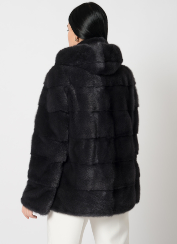 Куртка из меха норки с капюшоном Куртка из меха норки с капюшоном