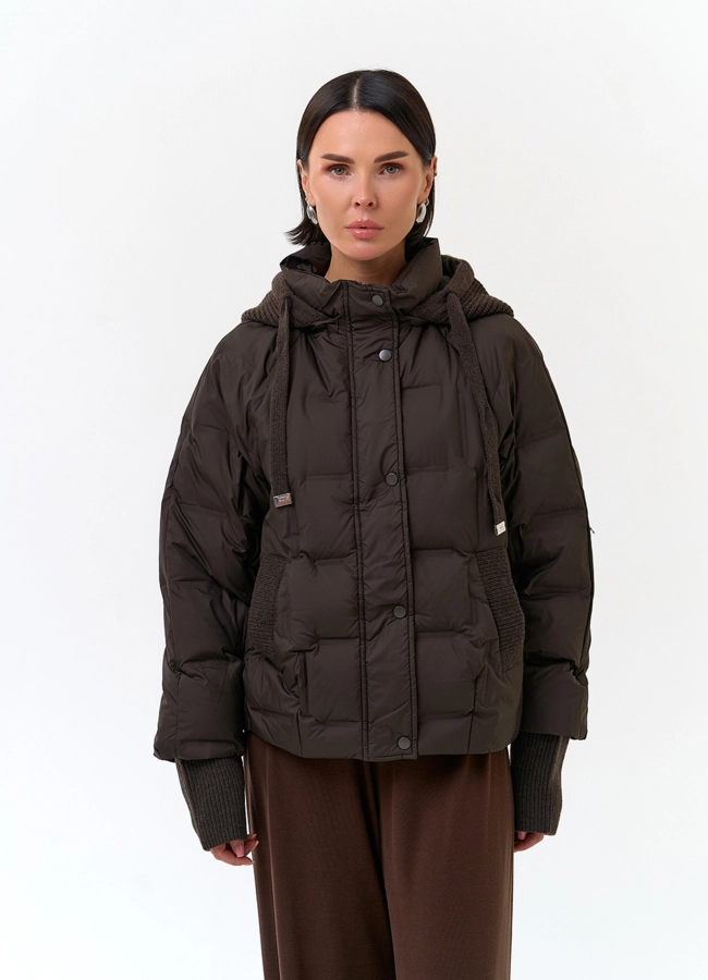 Женская куртка с трикотажным капюшоном модель № 33825 универмаг малина