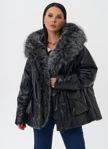Пуховик из эко кожи с капюшоном из эко меха 