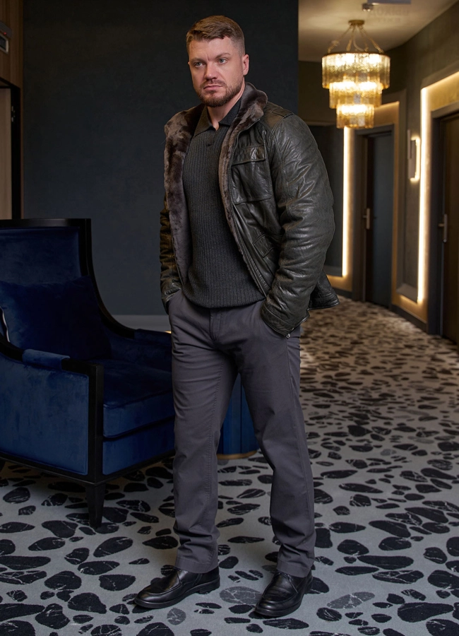 Мужская утепленная кожаная куртка  модель № 28074 в кредит