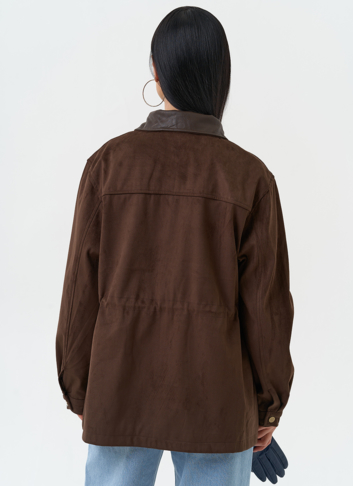 Женская парка из эко замши коричневого цвета