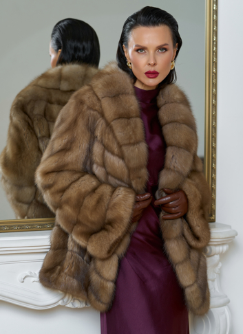 Женская шуба из куницы с воротником шаль Женская шуба из куницы с воротником шаль