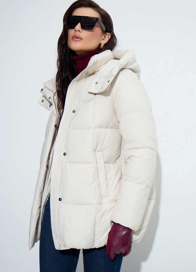 Женский пуховик с капюшоном модель № 33751 универмаг малина фото