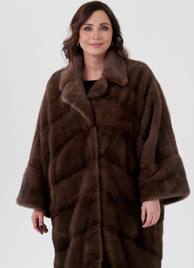 фото Шуба оверсайз с английским воротником модель № 23973