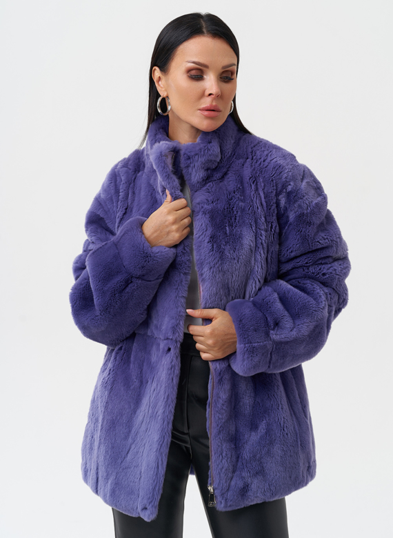 Яркая шуба из меха кролика