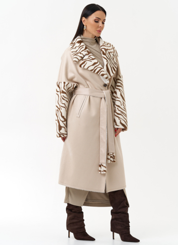 Двухстороннее пальто из эко замши с английским воротником