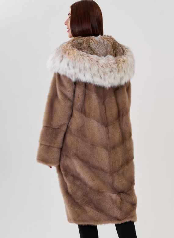 Норковая шуба с рысью