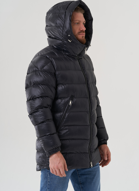 Мужской пуховик с капюшоном 