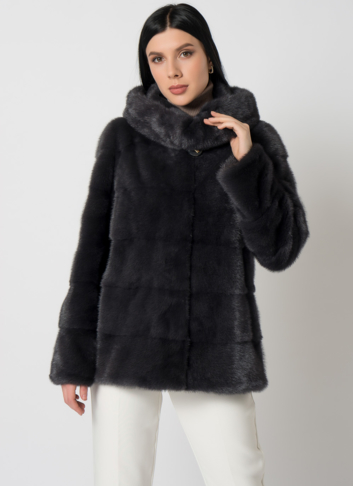 Куртка из меха норки с капюшоном Куртка из меха норки с капюшоном