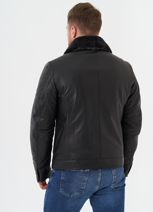 Мужская куртка из натуральной кожи модель № 28072 универмаг малина