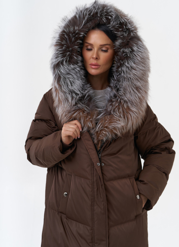 Пуховик с отделкой из меха блюфрост