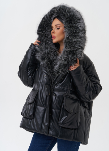Пуховик из эко кожи с капюшоном из эко меха 