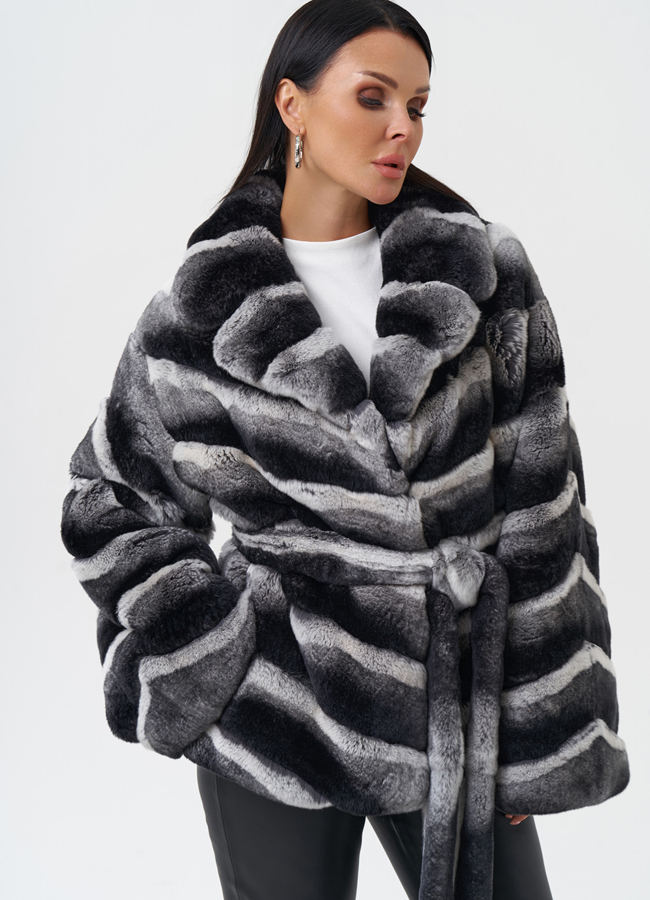 Женская шуба из меха кролика модель № 111 универмаг малина