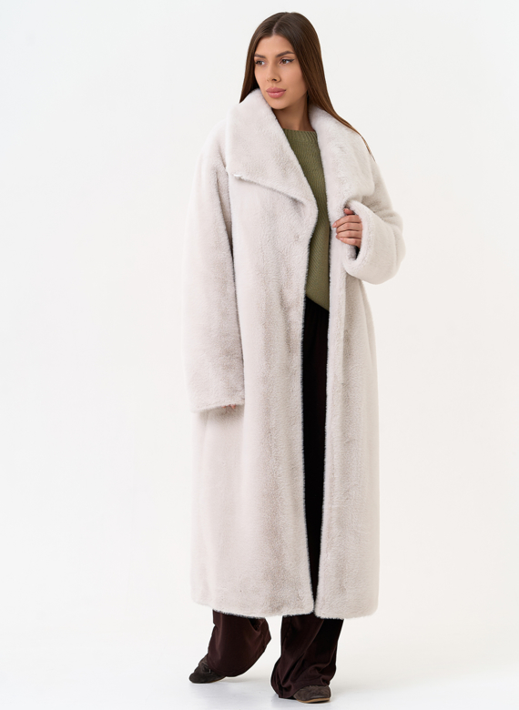 Длинная шуба из эко меха с отложным воротником