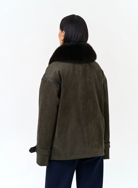 Женская куртка из эко замши фото