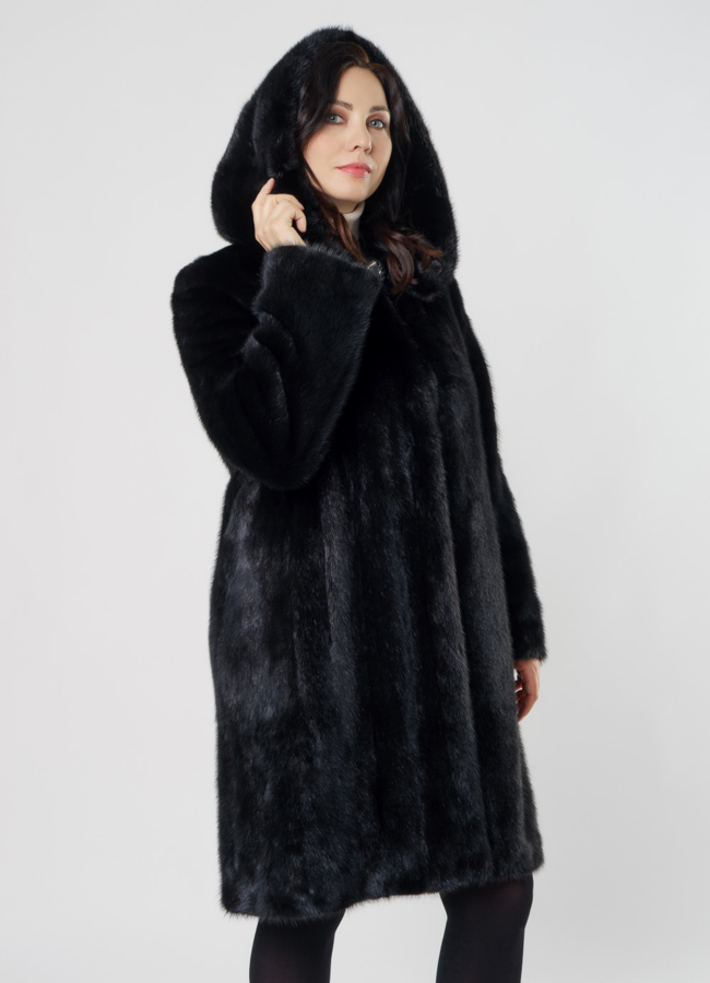 Черная норковая шуба с капюшоном модель № 26158 меха малина