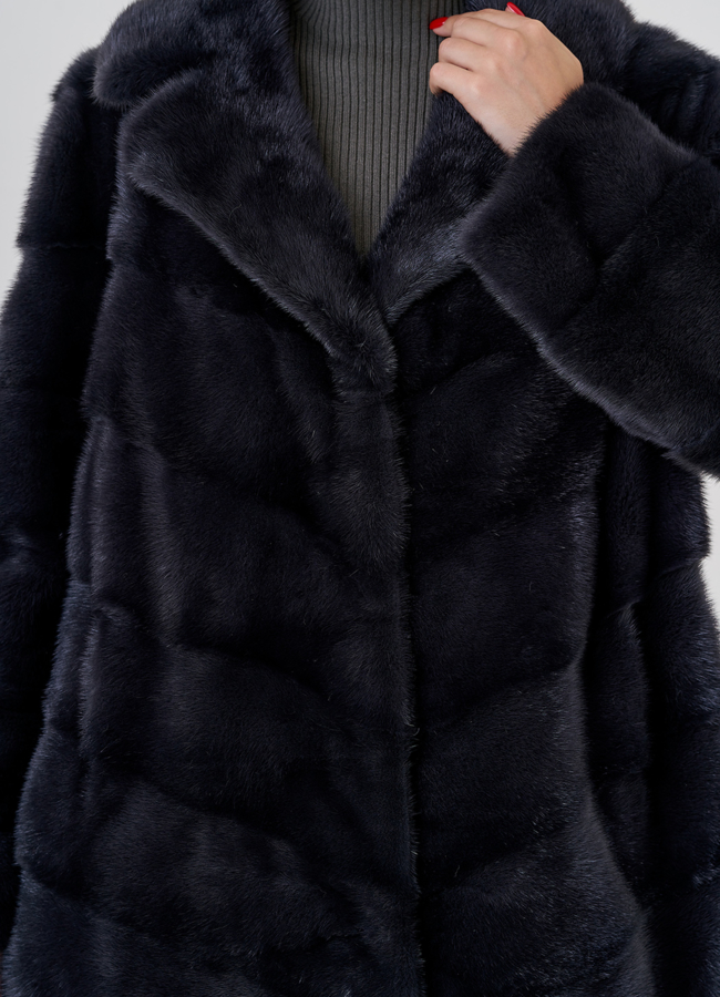 Норковая шуба с английским воротником в сером цвете модель № 79043 в рассрочку