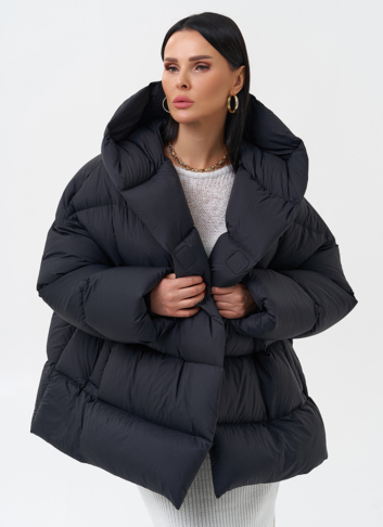 Женский пуховик с капюшоном 