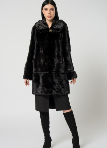 Норковая шуба с капюшоном Норковая шуба с капюшоном