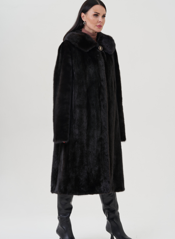 Шуба из норки в цвете махагон