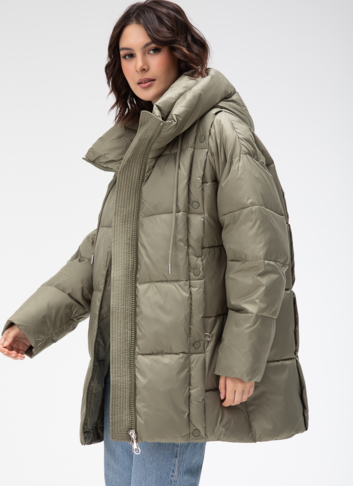 Женский пуховик с капюшоном 