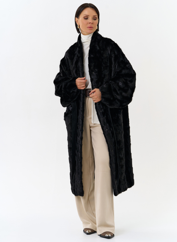 Шуба из меха норки с поясом