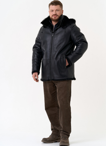 Мужская дубленка черного цвета с капюшоном