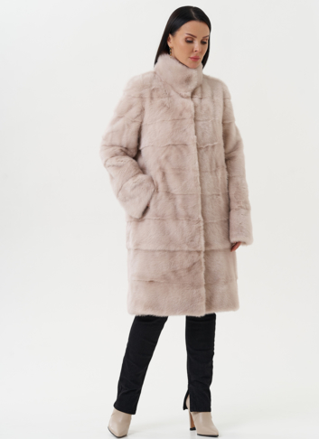 Светлая норковая шуба с воротником стойкой Светлая норковая шуба с воротником стойкой