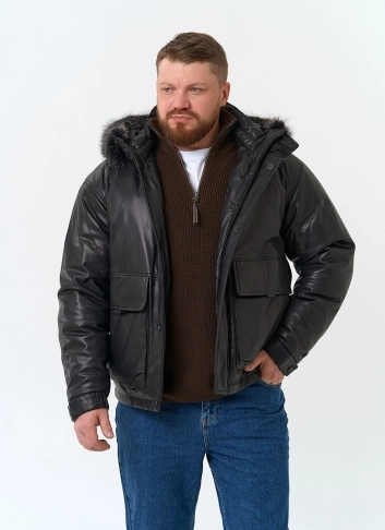 Мужской пуховик из натуральной кожи с мехом енота на капюшоне фото